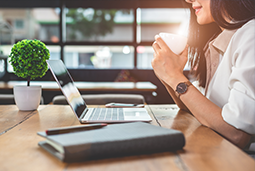 yl23411永利国际曾诚：女性心态会更沉稳 未来性别区别没那么大